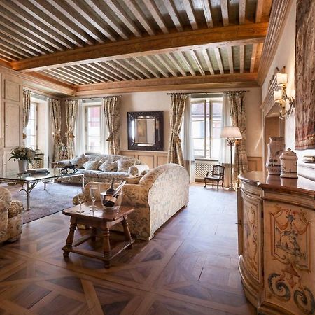 Annecy Historical Center - 165 Square Meter - 3 Bedrooms & 3 Bathrooms Eksteriør bilde
